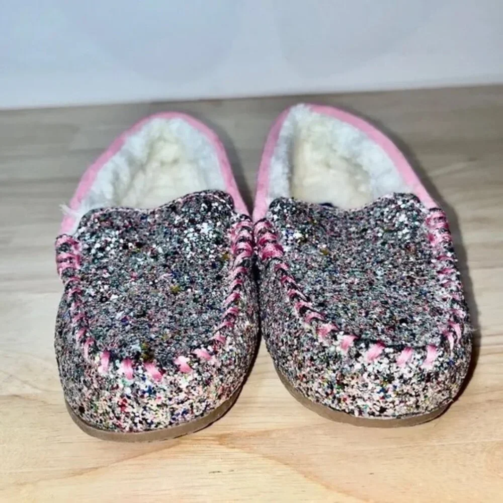 🥿 Land's End Kids' Moccasin Slippers – Size 12 – Excellent Condition! - Picture 3 of 11